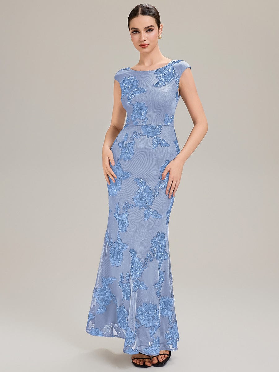 Preorder — Jacquard Mermaid Evening Dress A sophisticated bodycon mermaid gown crafted in luxurious jacquard fabric, designed to highlight your curves with an elegant, sculpted silhouette — perfect for formal occasions. This dress is not currently in stock but is available to order.